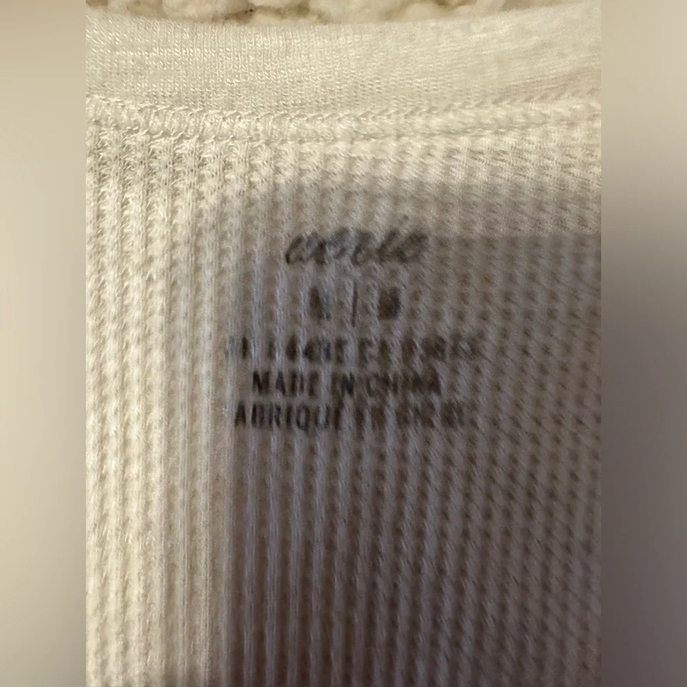 Aerie button tank top - Picture 3 of 3